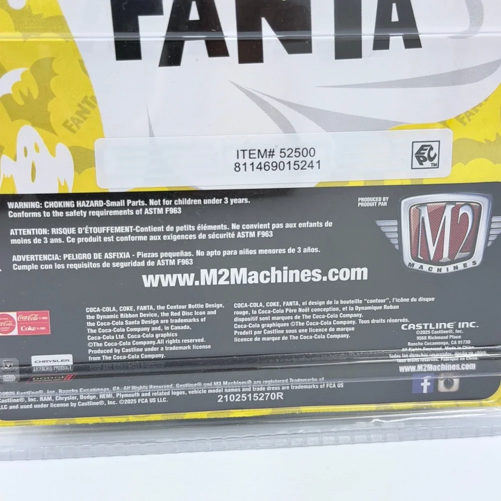 M2 Machines 1964‎ Dodge A100 Panel Van Fanta Halloween Ghost Coca Cola 1:64